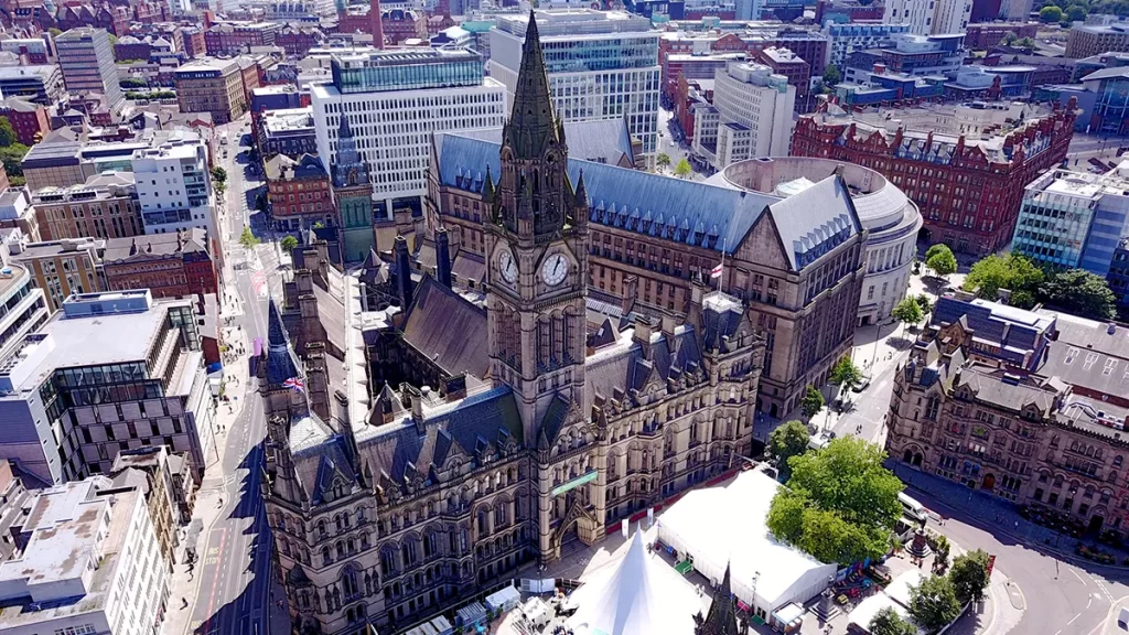 Manchester zbombardowany
